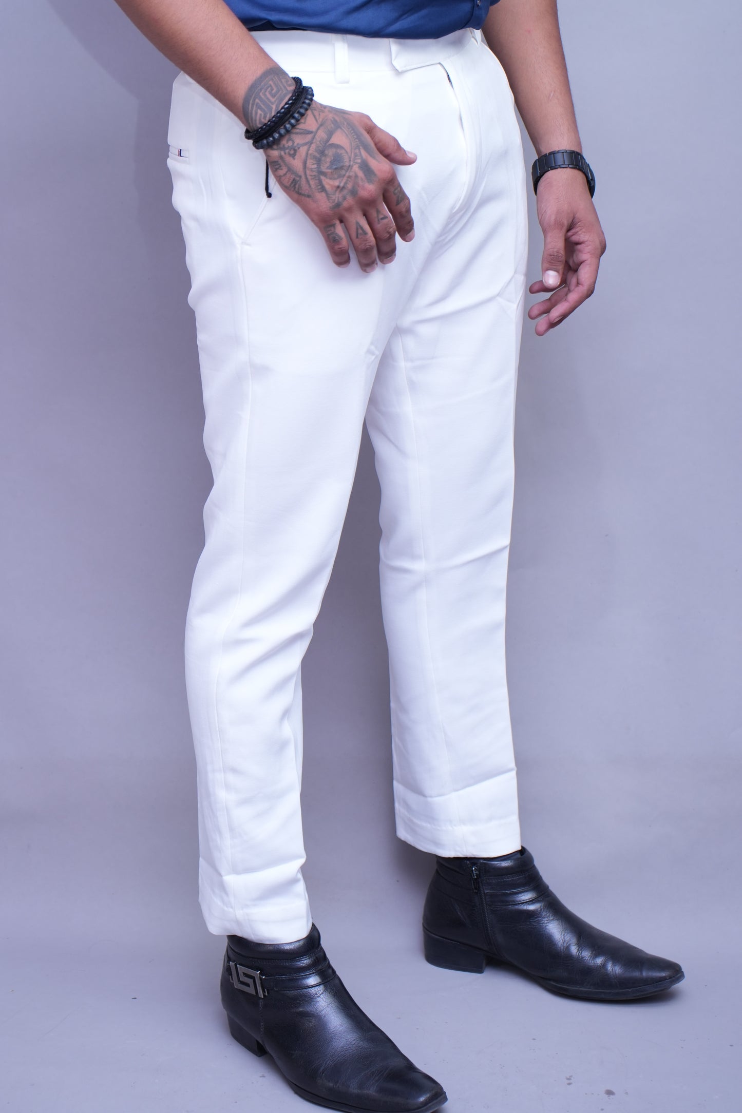 Men white Regular Fit Textured Flat Front Formal Trousers